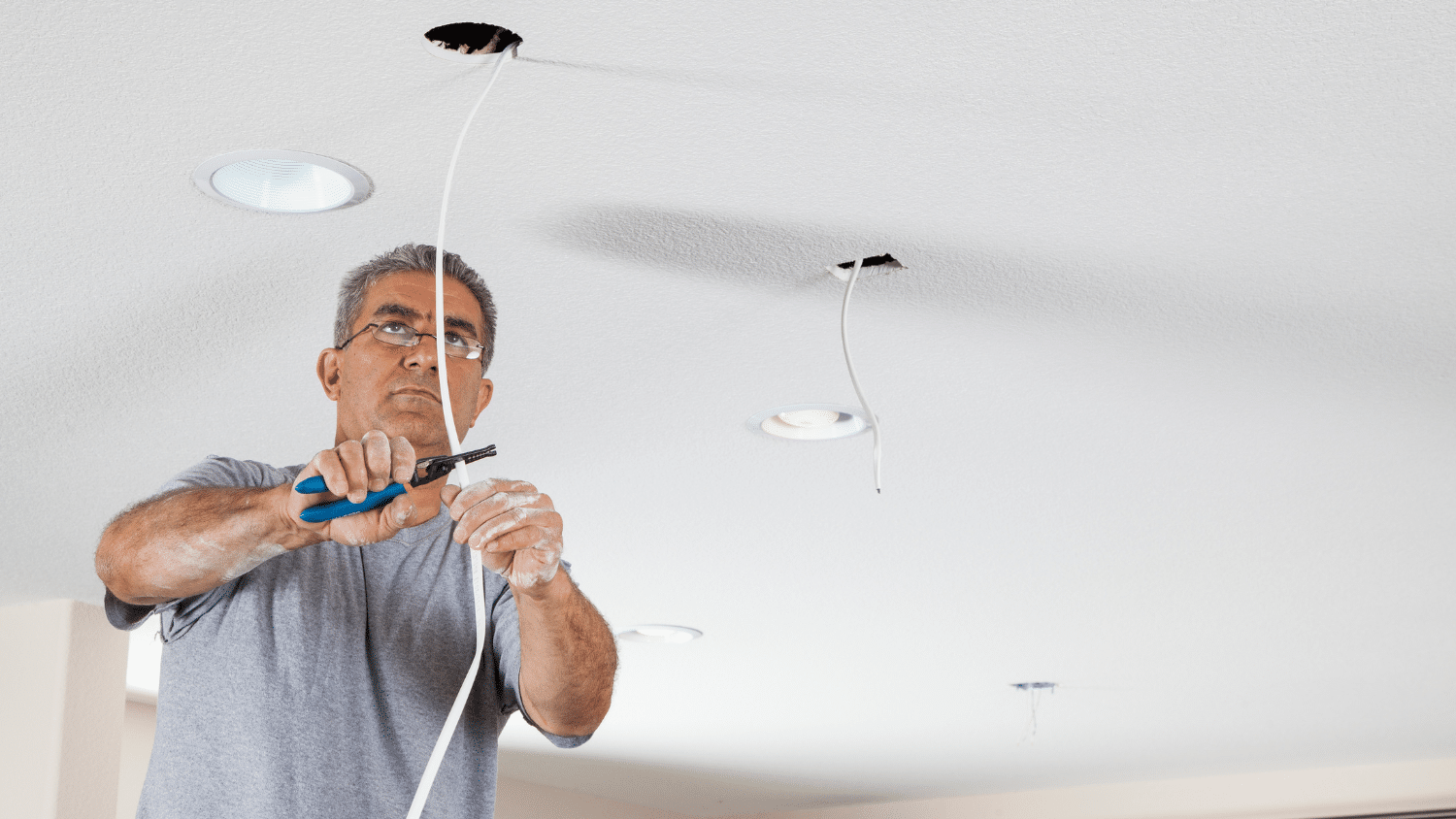 Residential Electrician Red Feather CO